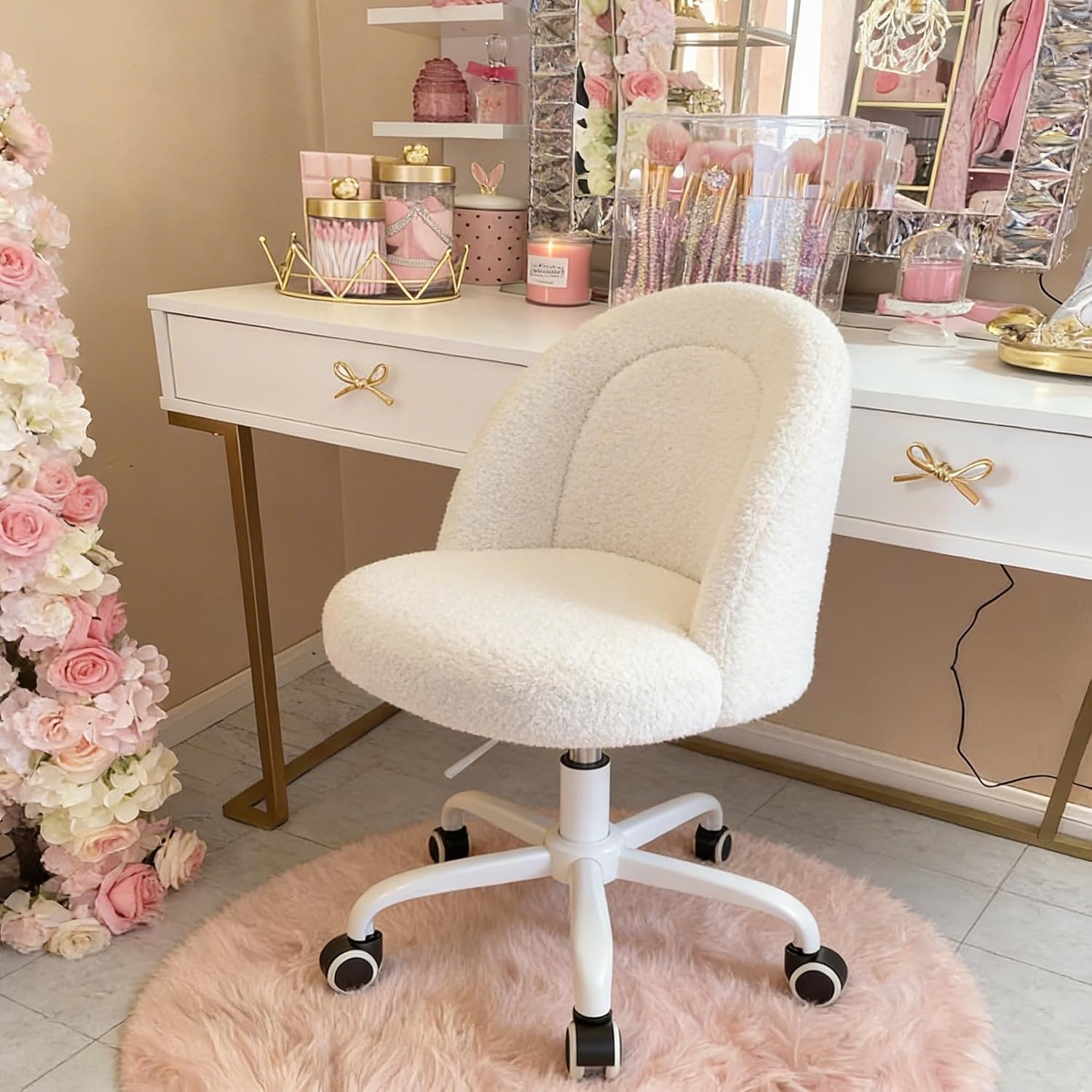 Bedroom Furniture - เก้าอี้โต๊ะเครื่องแป้งสีขาวดูเรย์โลลี่พร้อมล้อเลื่อน เก้าอี้โต๊ะน่ารักมีพนักพิง เก้าอี้ไม่มีที่วางแขน ปรับความสูงได้ และหมุนได้ 360