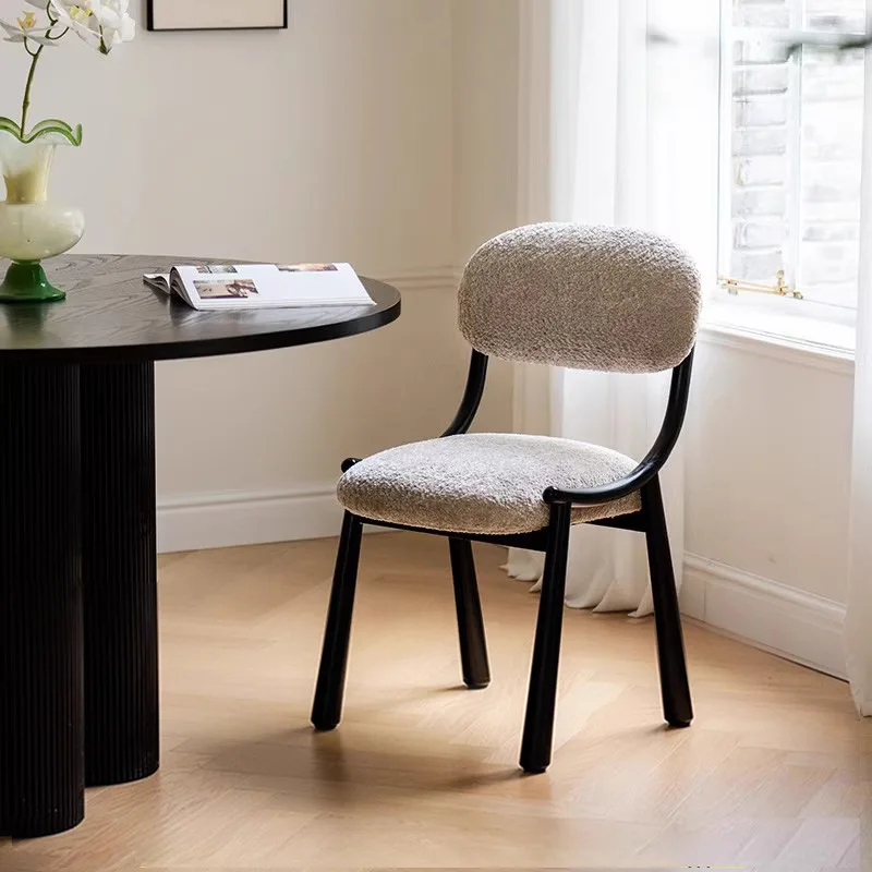 เก้าอี้แต่งตัวที่ทันสมัยและเรี - Bedroom Furniture บทวิจารณ์และราคา