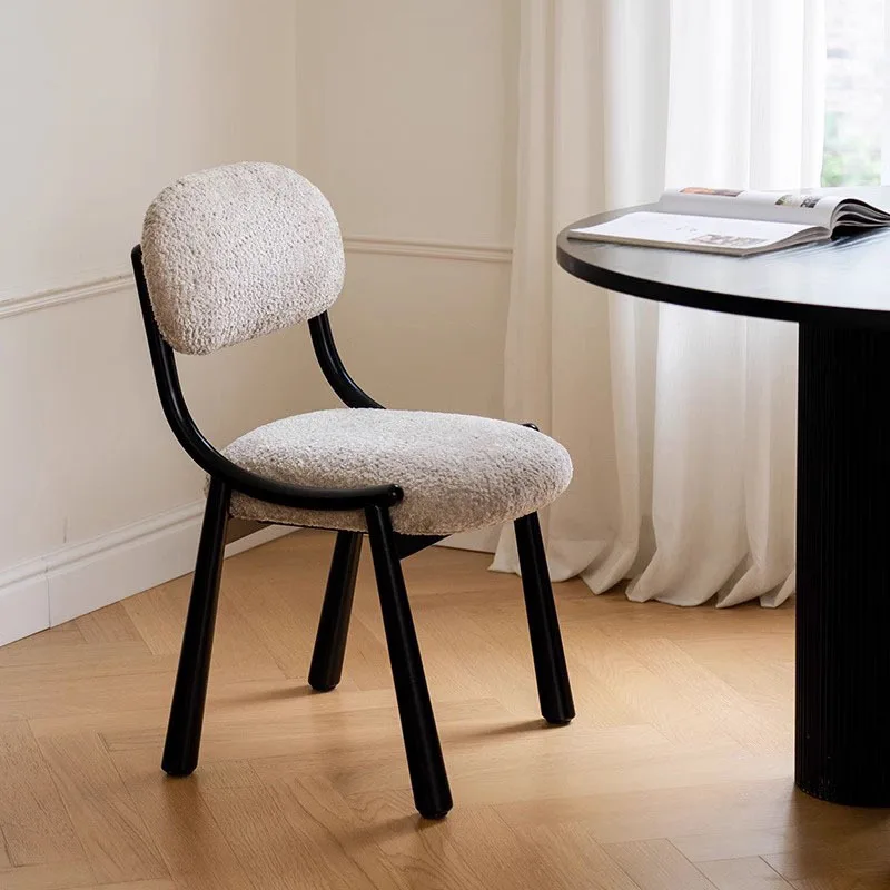 เก้าอี้แต่งตัวที่ทันสมัยและเรี - Bedroom Furniture บทวิจารณ์และราคา